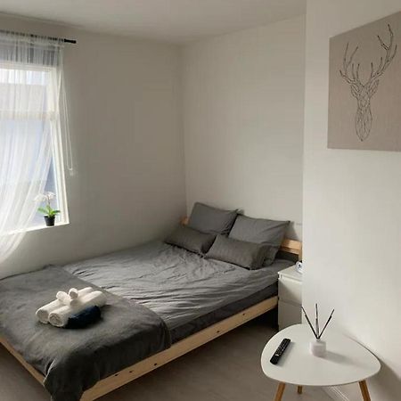 R&J Guesthouse Ro0M Grindavik Luaran gambar